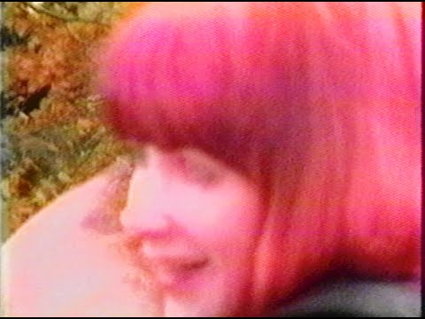 An April March - Scarlett Bliss (Official Video)