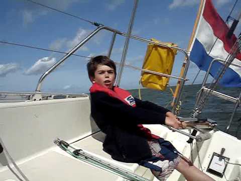 sailing 7 year old at sigma 33 in 25 to 30 knts upwind at the ijsselmeer