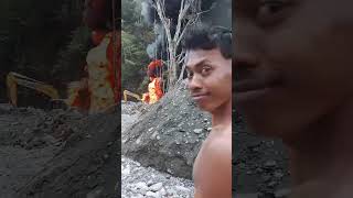 Download lagu tumbal pohon beringin, exsavator terbakar tambang emas. mp3 Download lagu tumbal pohon beringin, exsavator terbakar tambang emas. mp3