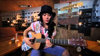 Download lagu Breakout NET - Music Clinic with Sheryl Sheinafia - 10 April 2015 mp3 Download lagu Breakout NET - Music Clinic with Sheryl Sheinafia - 10 April 2015 mp3