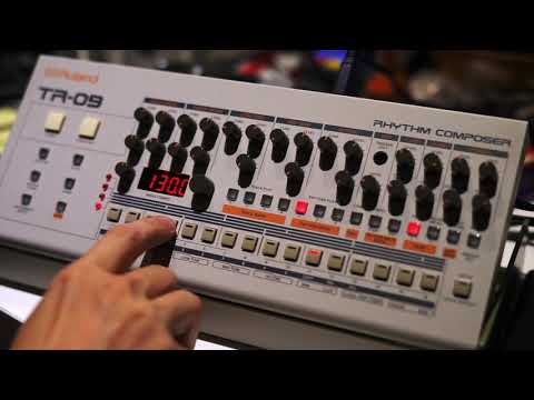 Roland TR 09 techno