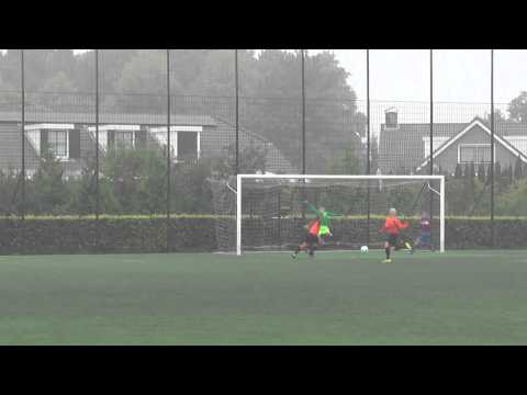 6 sept 2014 VV De Meern D3 - CSW D2 beker 13-0 Doelpunt Delano (8-0)