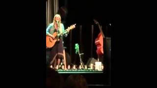 Jewel - Pretty Faced Fool acoustic