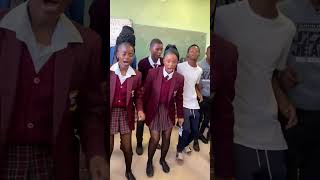 Download lagu “𝐈𝐧𝐭𝐨𝐦𝐛’𝐞𝐧𝐣𝐞𝐧𝐠𝐚𝐰𝐞” (𝐋𝐞𝐝 𝐛𝐲 𝐁𝐔𝐍𝐎𝐍𝐎 & 𝐀𝐒𝐈𝐏𝐇𝐈𝐋𝐄) mp3