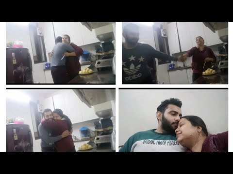 💕 Husband Wife Morning Time Kitchen Romance 🥰😍||Married Caring Couple 💖||@MrMrsSamania2018