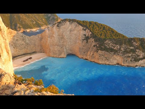 🎧 Relaxing Greek Island - Summer Sea Ambience Sounds of Distant White Noise Waves, Cicadas & Wind