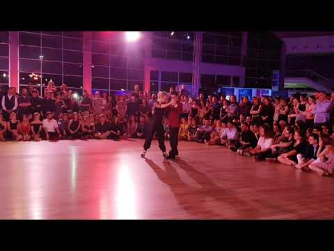 Performance of Ivan Terrazas y Sara Grdan #1