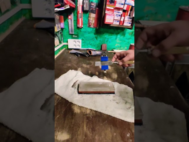 Vídeo relacionado con SEWOART Fresa Semirredonda De Acero De Carbono Para Afilar y Pulir Herramienta De Mano Para Metal y Madera Diseñada Para Uso Versátil y Duradero De Corte Medio