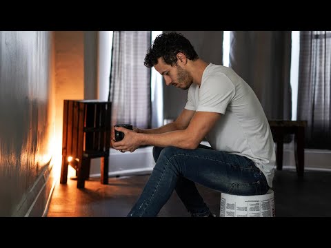 How Minimalism Saves You Money (9 Frugal Tips)