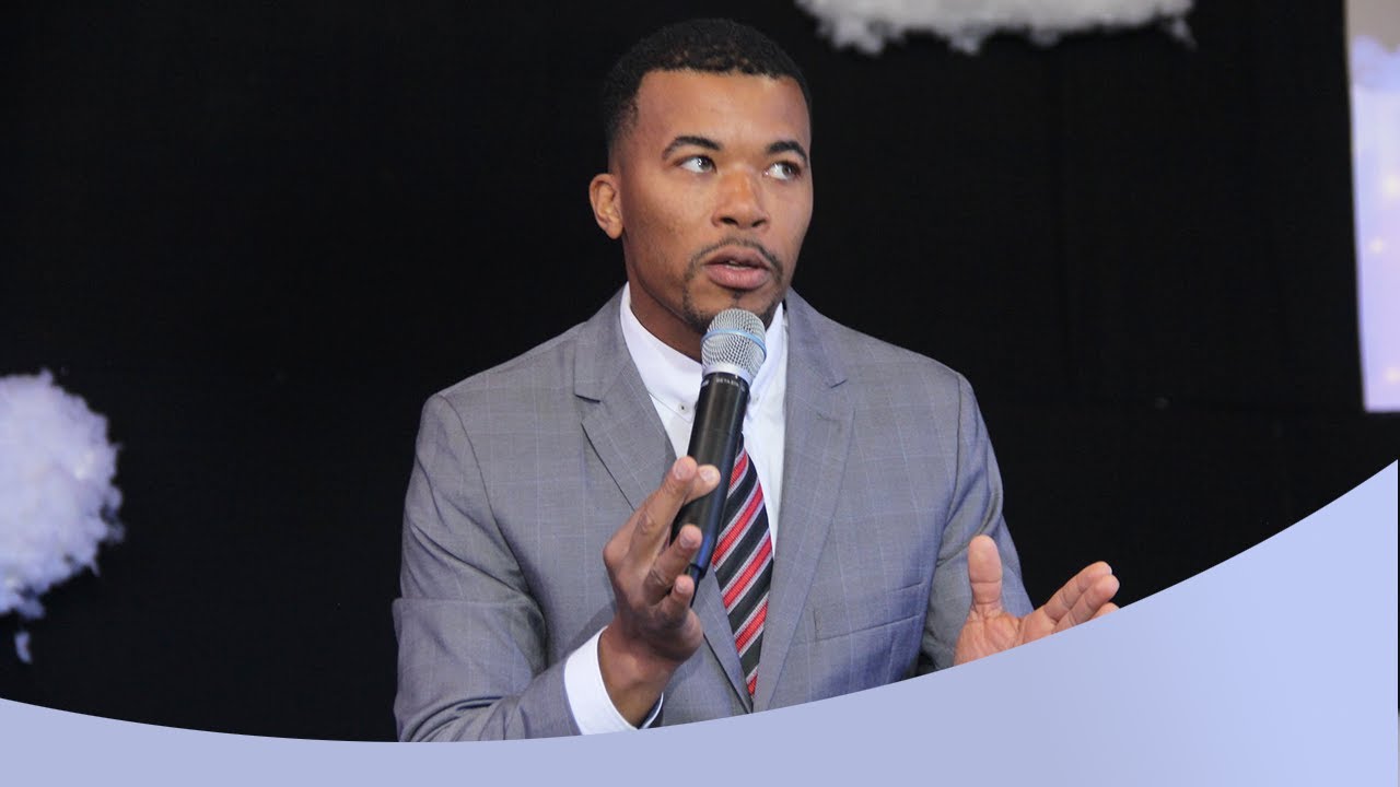 Pr. Robson Aleixo - Quem está escrevendo a sua história?