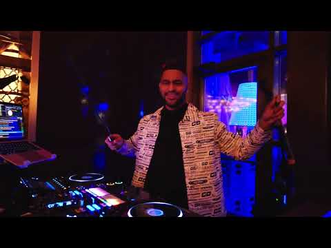 DJ Violinist Marlon Dasoul at Azilo Ultra Lounge | Sahara Las Vegas