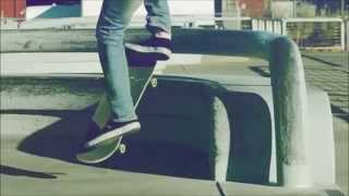 The Luxembourg Signal - She Loves To Feel The Sun