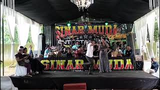 Download lagu SINAR MUDA ENTERTAINMENT FEAT IYANK GONJRENK (lokasi ciduging hilir darmaraja) mp3