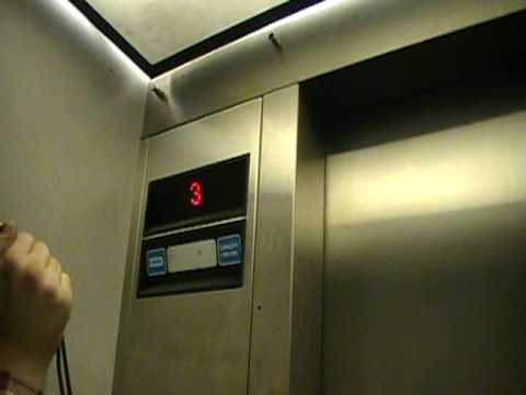 dover hydraulic at the c of c tennis court building w/dieselducy