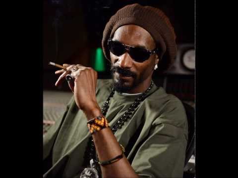 Snoop Lion-No Guns Allowed (ft Drake & Cori B)