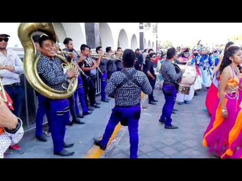 Banda Aires del Pacífico - El Abejorro y Las marmotas (Carnaval Huejotzingo, Puebla 2017)