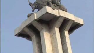 preview picture of video 'Wira Surya Agung Monument - Surabaya - East Java'