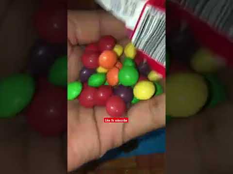 SNICKERS-SKITTLES_ Sandwich chocolatesandwich#shorts #ytshort #exclusive