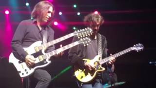 25 Hours a Day/Jigs &#39;n&#39; Reels The Hooters 5/27/16