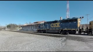 preview picture of video 'CSX Works Car Interchange with NS at Decatur, Alabama Depot'