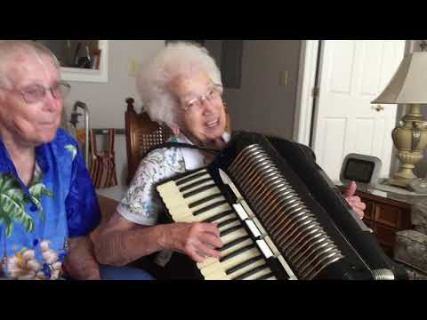 Jane Chime - Accordion
