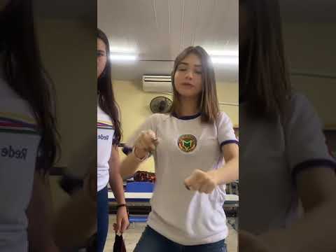 Postando só pq eu tô com sdds da escola kskssks