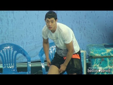 130711 Kim Hyun Joong 김현중 - Shy & Cute Practice Boy@Barefoot Friends