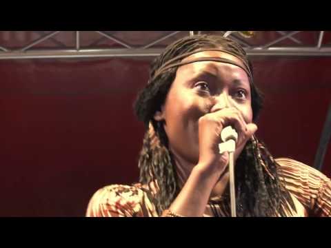 NIASONY feat  TOM FIRE    'Ezanani'