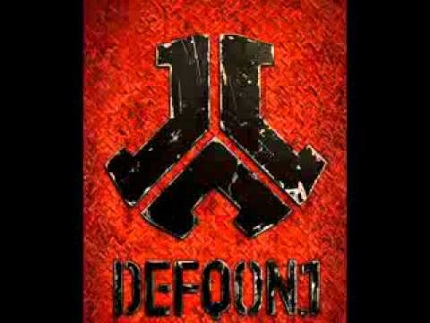 Showtek Vs. Donkey Rollers Ultimate Mix