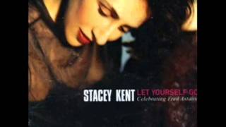 Stacey Kent - Isn&#39;t This A Lovely Day (with lyrics)