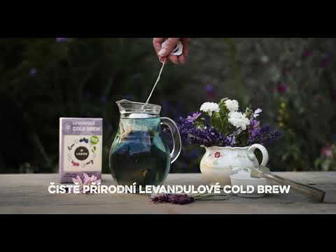 Výhodná nabídka oblíbených příchutí našeho osvěžujícího COLD BREW spolu se stylovou skleničkou-zavařovačkou zdarma.