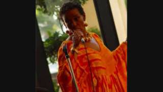 Spanky Wilson & the quantic soul orchestra- Waiting for your touch