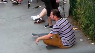 preview picture of video 'Skate in Caen - Skatepark'
