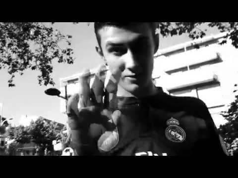 KAMEL.D - DESANGRANDO MIS MEJORES DÍAS [FAMILIFLÁ] (VIDEO)