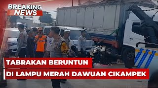 Download lagu BREAKING NEWS - Tabrakan Beruntun di Lampu Merah Dawuan Cikampek mp3