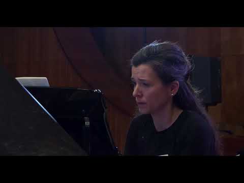 Enrique Crespo, Escenas Latinas 2. Balada India