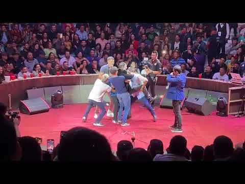 Brincos Dieras - Lo Atacan Y  Arrastran ,en Pleno Show Palenque De Tepic 2023 #brincosdieras