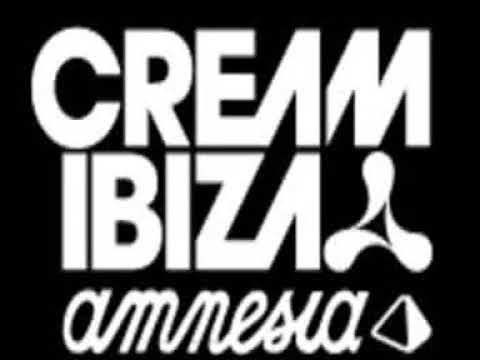 Tiesto Live! - Cream Amnesia Ibiza - 10-08-2002