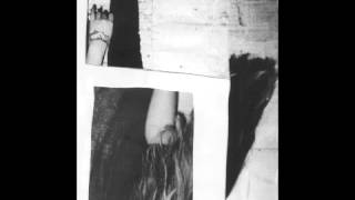 Naomi Punk - The Buzz