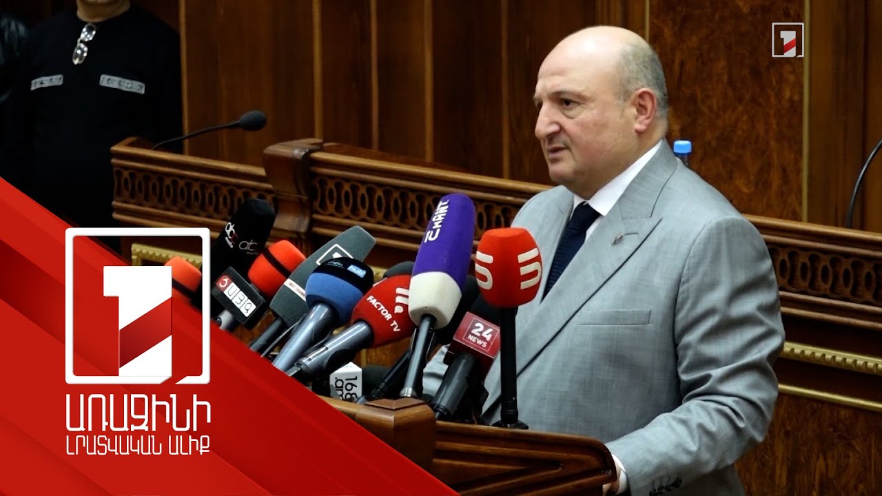 Ռսի ոտը, Մարտուն Գրիգորյանի դուռն ու Սուրբ գիրքը. Վարդան Ղուկասյանը՝ Գյումրու քաղաքապետ