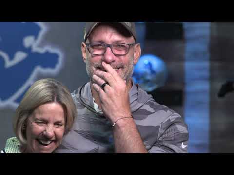 Surprising Chris Spielman with Pride of the Lions induction