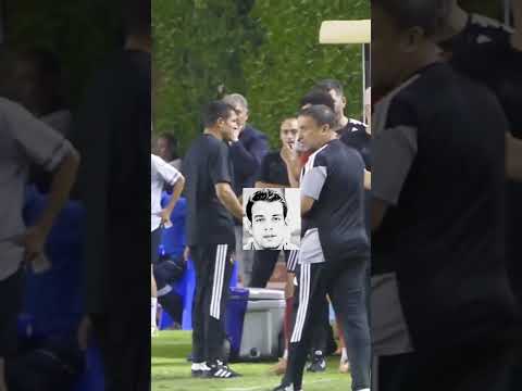 🔴شاهد: #عموته ينفعل علي لاعب الاهلي علي محمود بسبب محاولة تجاهله بعد تغييره: