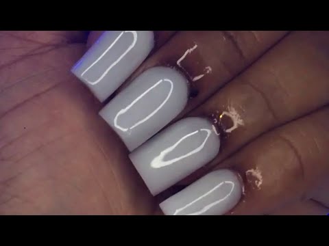 Top 9 Short White Acrylic Nails [update 2022]-CMFVIETNAM