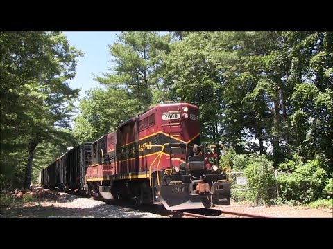 Mass Coastal 2008 with construction & demolition cars - 7/2022