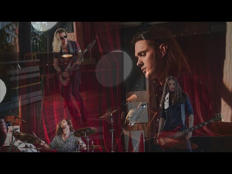 Jelusick "Seasons" [Official Video]