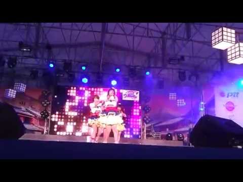 [120825] Warai No Hime cover Not yet & S/mileage :: @ Japan Festa 2012 [1/2]
