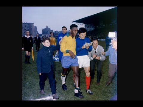 Pele brilliant performance vs France 1963