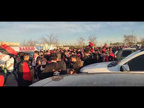 "HINCHADA DE COLÓN EN CÓRDOBA VS TALLERES" Barra: Los de Siempre • Club: Colón