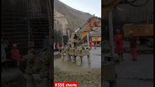 Mega vibrator special technology for deep concrete structures #learning #concrete  #innovative