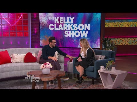 Dan Levy Screamed Watching 'A Little Bit Alexis' Remix With Kelly And Annie Murphy